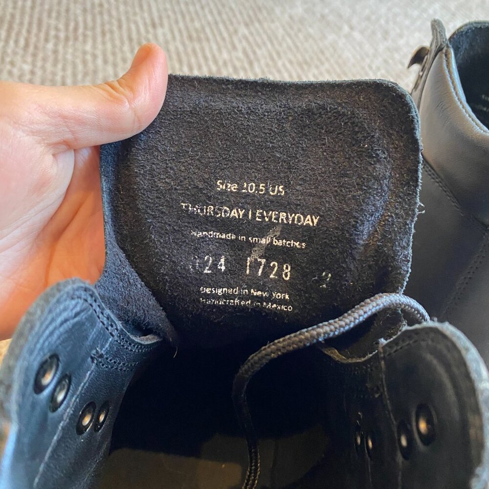 Men's Black Leather Lace-Up Hiking Boots - Picture 6 of 9